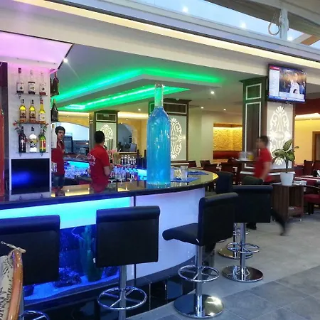 Mitos Bed & Breakfast 3*