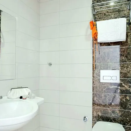 Mitos Bed and breakfast 2*